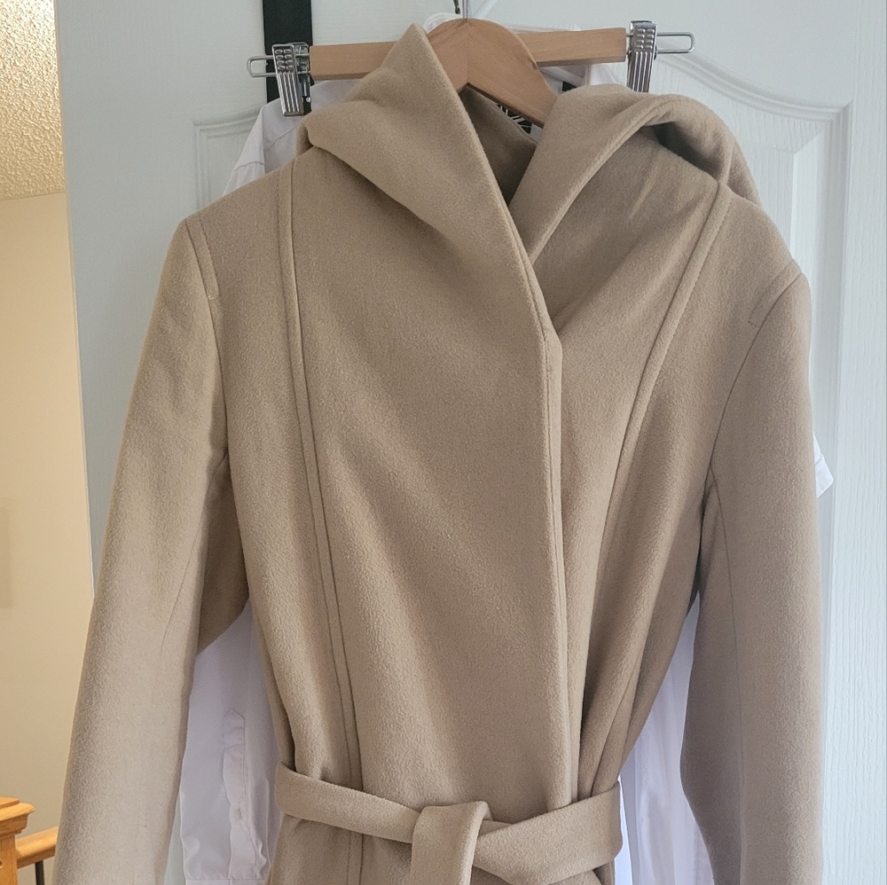 Wilfred Montgomery Coat Size L